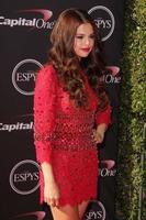 los angeles, 17 juli - selena gomez arriveert bij de espy awards 2013 in het nokia theater op 17 juli 2013 in los angeles, ca. foto