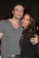 los angeles, 15 aug - daniel goddard, christel khalil op het evenement van de jonge en rusteloze fanclub in het universele sheraton hotel op 15 augustus 2015 in universele stad, ca foto