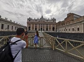 Rome, Italië - juni 16 2019 - heilige peter kerk in Vaticaan foto