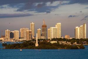 Miami downtown visie panorama Bij zonsopkomst foto