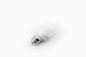 klein wit energie besparing LED licht bollen geïsoleerd Aan een wit foto