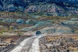 4x4 van de weg af in baja Californië landschap panorama woestijn weg foto