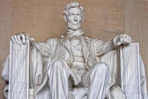 Washington, Verenigde Staten van Amerika - juni 24 2016 - Lincoln standbeeld Bij gedenkteken in Washington dc foto