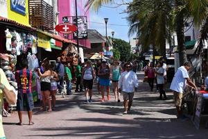 playa del carmen, Mexico - februari 3 2017 - Amerikaans toeristen in playa del carmen Mexico foto