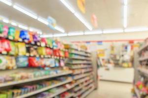 gemak op te slaan schappen interieur vervagen voor achtergrond foto