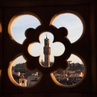 Palazzo Vecchio van de klokkentoren van Giotto foto