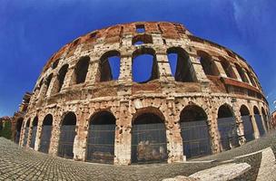 visie Aan Coliseum colosseum in Rome, Italië foto