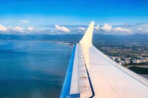 stranden van nuevo nayarit in Mexico gezien van de lucht met copyspace foto