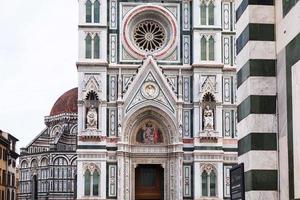 decor van muur van duomo kathedraal in Florence foto