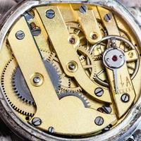 messing uurwerk van oud mechanisch zak- kijk maar foto