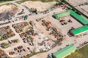 bovenstaand visie van land motor depot foto