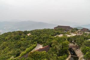 chinese jungle, eiland hainan foto