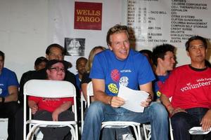 los angeles, 1 okt - jack wagner arriveert bij het licht de nacht hollywood walk 2011 in de sunset gower studio's op 1 oktober 2011 in los angeles, ca foto