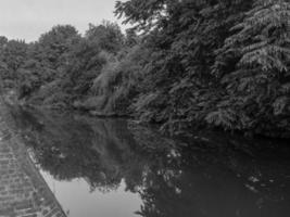 de stad van coesfeld Bij de rivier- berkel in Duitsland foto