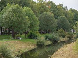 de stad van coesfeld Bij de rivier- berkel in Duitsland foto