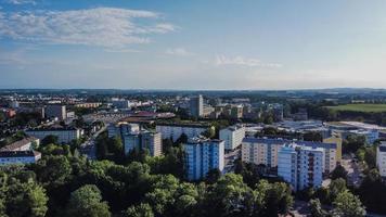 luchtfoto van stadsgebouwen overdag foto