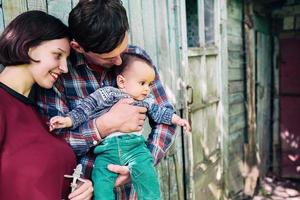 familie buitenshuis portret foto