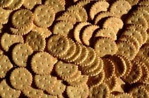 detailopname van gezouten crackers foto