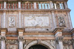 decoratie van campanile Aan piazza san marco foto