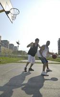 streetball spel Bij vroeg ochtend- foto