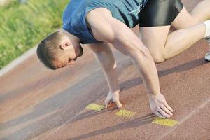 jong atleet Aan begin foto