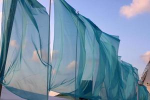 vlag in een stad park Aan de middellandse Zee kust in Israël. foto