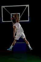 basketbalspeler in actie foto