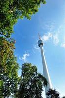 Parijs, Frankrijk, 2022 - TV toren gebouw foto