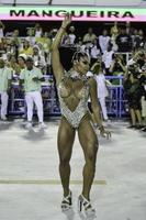 rio, Brazilië - februari 12, 2018 - samba school- optocht in sambodroom. mangueira foto