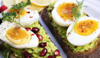 avocado toast close-up foto