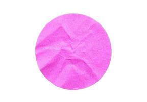 blanco roze ronde Zelfklevend papier sticker etiket geïsoleerd Aan wit achtergrond foto