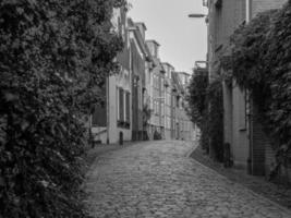 de stad van nijmegen Bij de rivier- waal in de Nederland foto