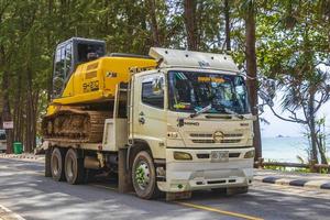 naithon strand phuket Thailand 2018 oud vuil vrachtwagens dump vrachtauto Aan bouw plaats phuket Thailand. foto