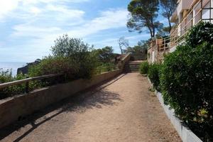 kust- pad Aan de costa bravoure, Catalonië, Spanje foto