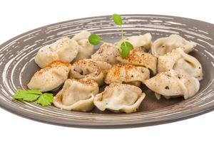 Russisch pelmeni schotel visie foto