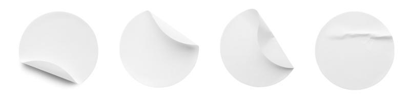 blanco wit ronde papier sticker etiket reeks verzameling geïsoleerd Aan wit achtergrond foto