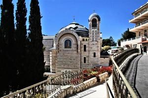 een visie van de kerk van st peter Bij galicantu in Jeruzalem foto