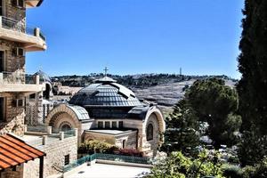 een visie van de kerk van st peter Bij galicantu in Jeruzalem foto