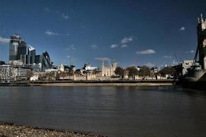 uitzicht op de rivier de Theems in londen foto