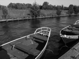 giethoorn dorp in Holland foto