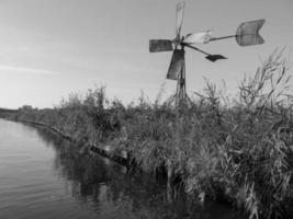 de nederlands dorp giethoorn foto