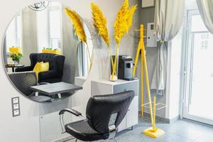 interieur van moderne schoonheidssalon foto