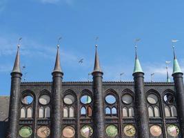 de stad van luebeck foto