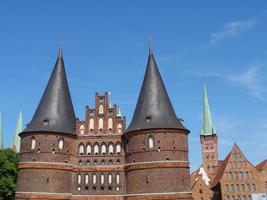 de stad van luebeck foto