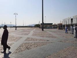 medina, saudi Arabië, okt 2022 - de vlaktes van uhud en monteren uhud in medina, saudi Arabië. foto