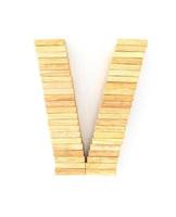houten domino alfabet,v foto