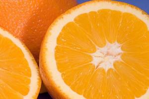 vers gesneden sinaasappel foto