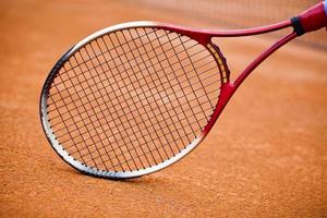 tennis racket, klei rechtbank, wta tour, rolland garros foto