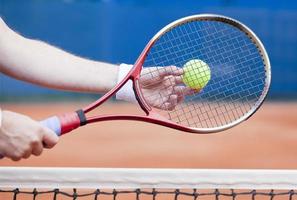 tennis racket, klei rechtbank, wta tour, rolland garros foto