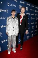 los angeles - apr 12 mitch gras, Scott opscheppen, supervrucht Bij glaad media prijzen los angeles Bij Beverly hilton hotel Aan april 12, 2018 in Beverly heuvels, ca foto